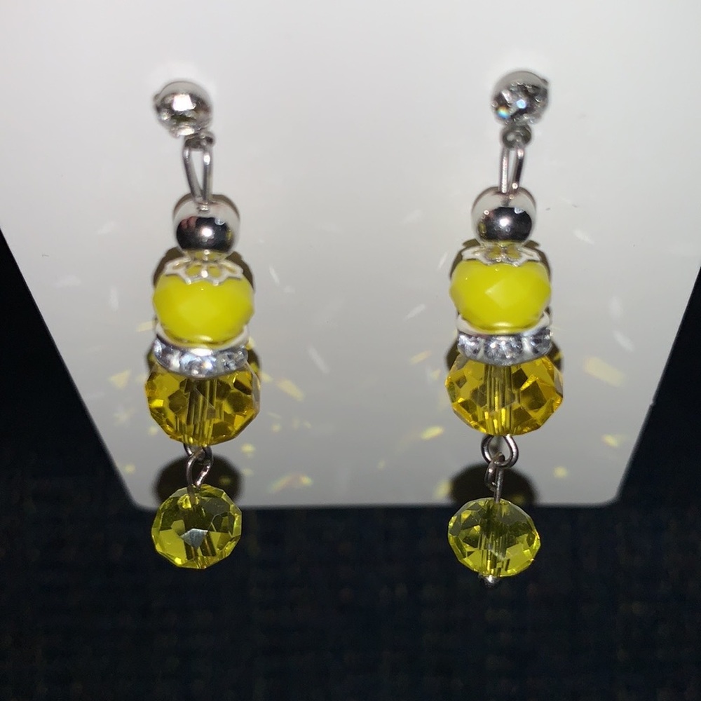 Hand Crafted 🌟 Earrings Made by @tina_croft - Picture 8 of 9